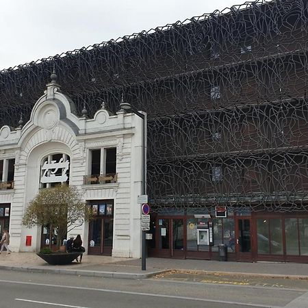 Lv Chasles Lägenhet Chartres Exteriör bild